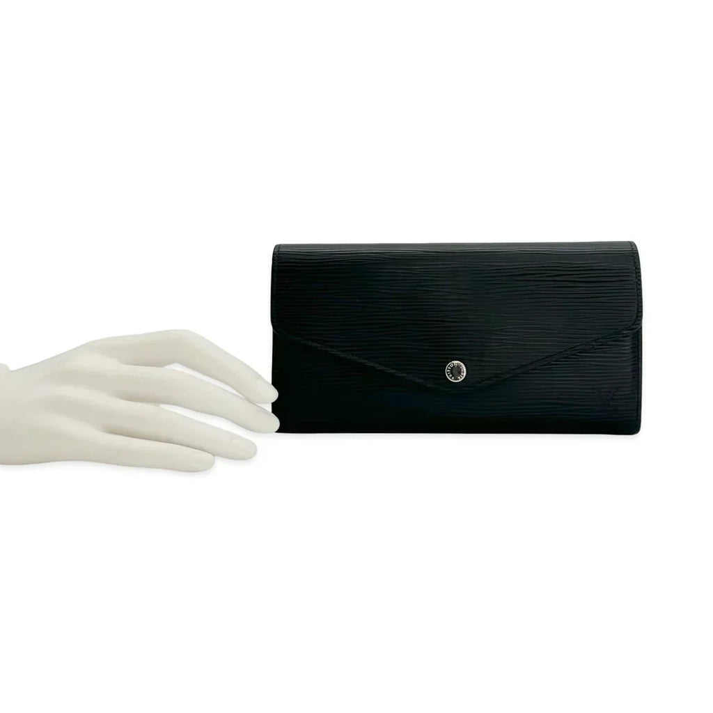 Louis Vuitton Sarah Wallet in Epi Leather - Timeless Bifold Clutch