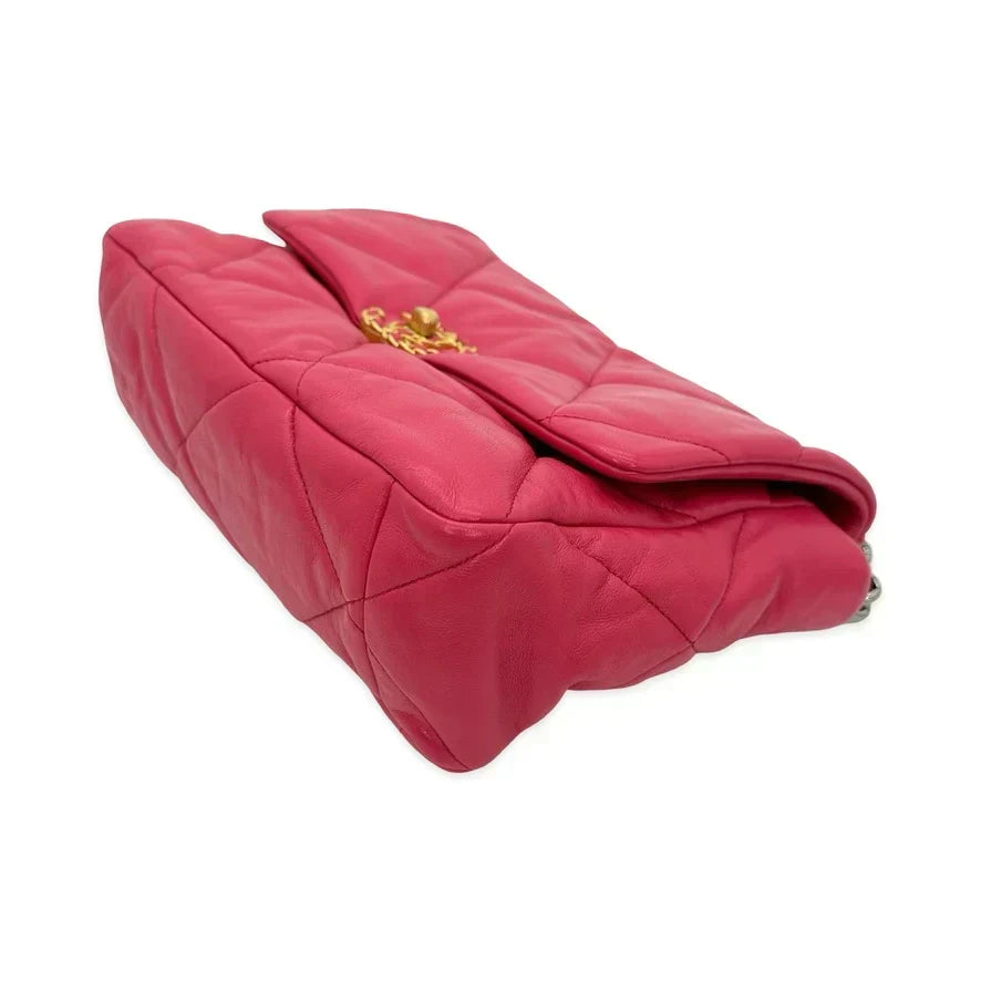 CHANEL  Quilted Lambskin Medium 19