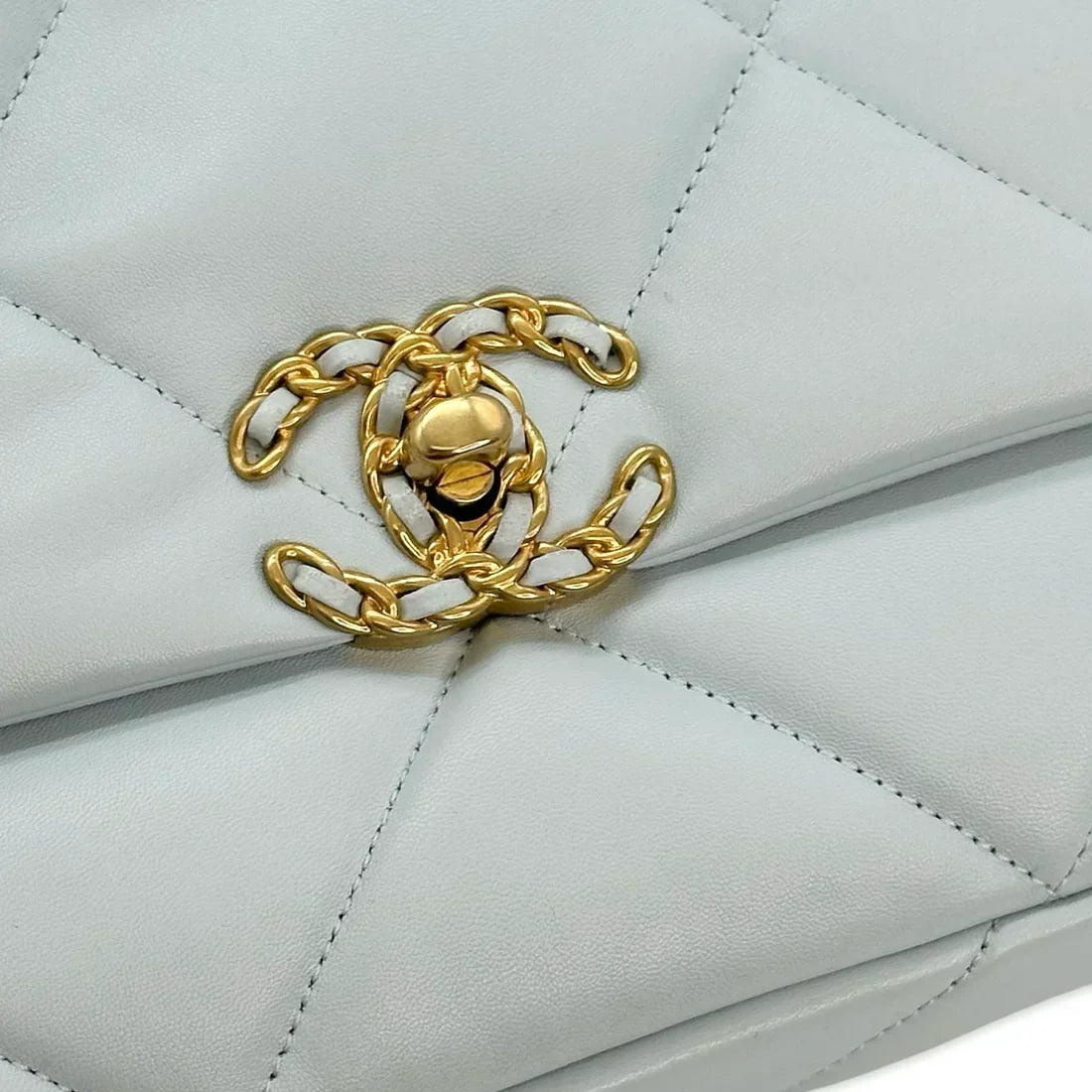 CHANEL  Quilted Lambskin Small 19