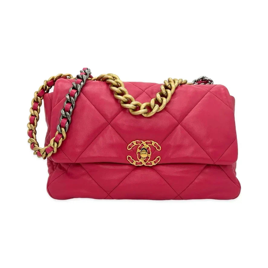 CHANEL  Quilted Lambskin Medium 19
